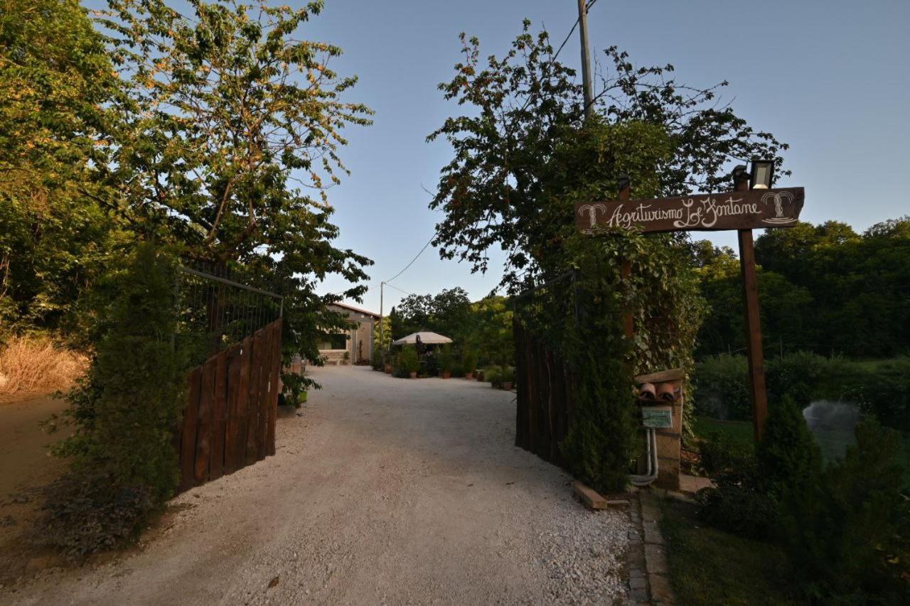 Agriturismo le Fontane - Lago di Bolsena Grotte di Castro Esterno foto