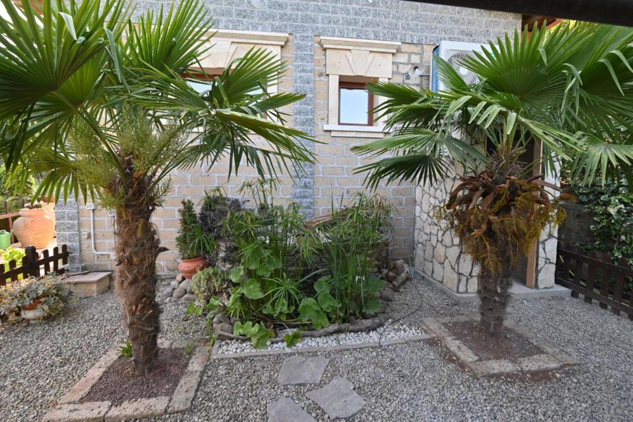 Agriturismo le Fontane - Lago di Bolsena Grotte di Castro Esterno foto