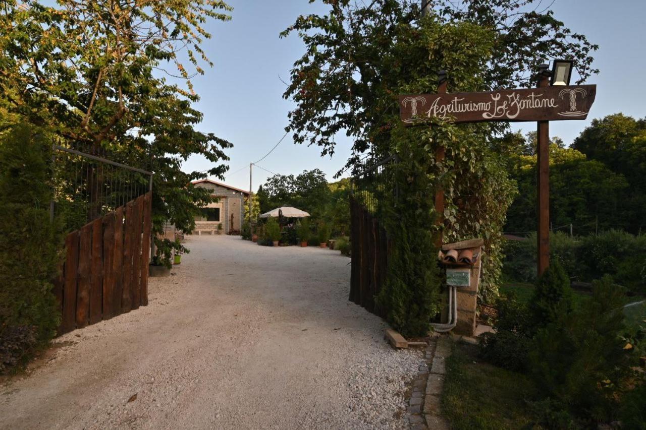 Agriturismo le Fontane - Lago di Bolsena Grotte di Castro Esterno foto